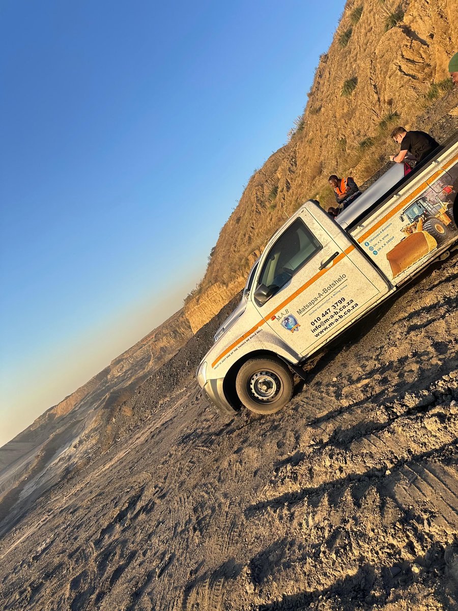 M_A_B_GROUP's tweet image. This is what we do every day — wake up, mine coal,wash coal, and leave the scent of scota coal spec in the air. Quality coal is our cologne. 💨🔥 #MiningLife #CoalKings