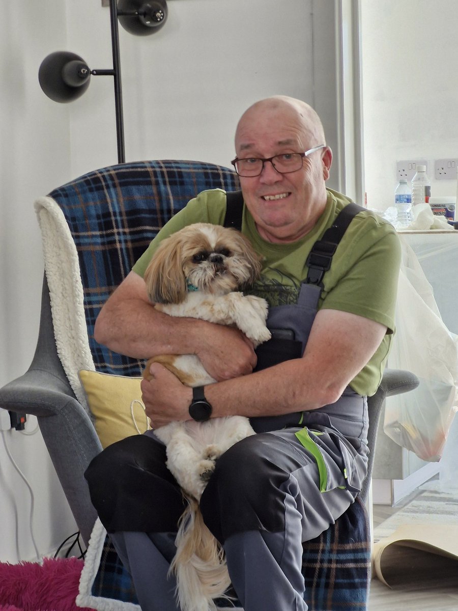 Hudad did lots of painting but there was time for cuddles of course!