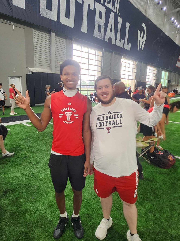 Maliek brown (@_maliekbrown10) on Twitter photo After a great conversation with <a href="/iwp4short/">Wesley Harwell🌵</a> I am glad to receive an offer from Texas Tech University. Thank you to all the coaches for having me!
<a href="/coachriordan/">jeff riordan</a> <a href="/johnsonboi24/">CoAcH JoHnSoN🏈🏀</a> <a href="/coach_rio2/">Coach Rio2</a> <a href="/ChapelHillFB/">Chapel Hill Football</a> After a great conversation with <a href="/iwp4short/">Wesley Harwell🌵</a> I am glad to receive an offer from Texas Tech University. Thank you to all the coaches for having me!
<a href="/coachriordan/">jeff riordan</a> <a href="/johnsonboi24/">CoAcH JoHnSoN🏈🏀</a> <a href="/coach_rio2/">Coach Rio2</a> <a href="/ChapelHillFB/">Chapel Hill Football</a>