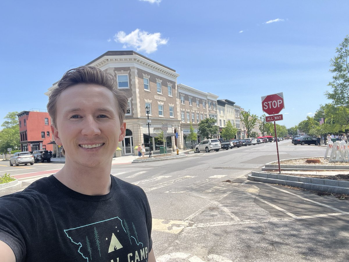 If you’re broke and destitute, do yourself a favor

a) buy a van to live in
b) move to Greenwich, CT
c) park your van in front of the country club and offer van tours

Someone will gravitate towards your crazy energy and offer you a job on the spot.

Results may vary

Rent in