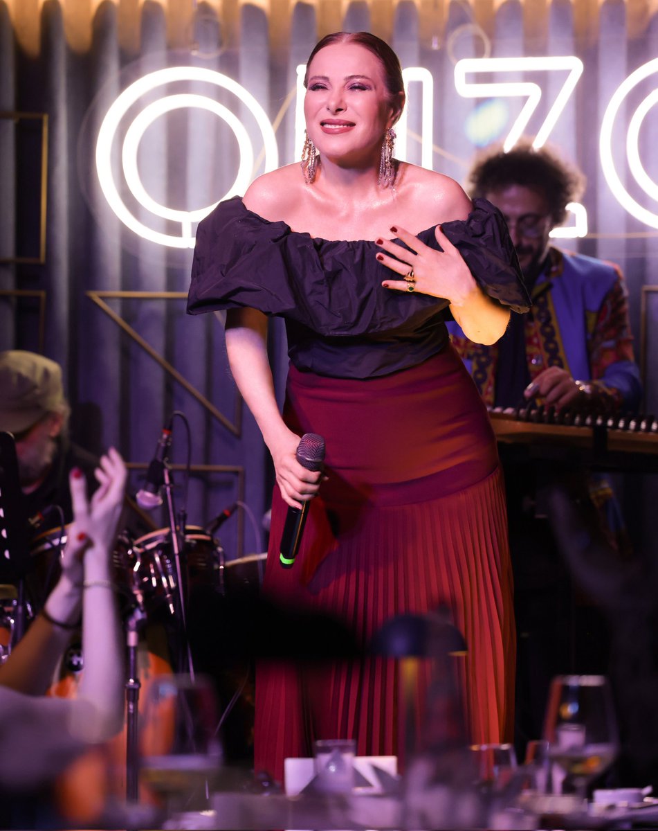 Must_Ent's tweet photo. Zuhal Olcay en beğenilen şarkıları ile Ouzo Kalamış'taydı🎶 Gecenin süprizi ise Fuat Güner oldu. Gönülden teşekkürler Fuat Güner✨️

#MustEntertainment #MustEnt
#Konser #Organizasyon #Prodüksiyon #Etkinlik #ZuhalOlcay https://t.co/dvb1ylj7Wm