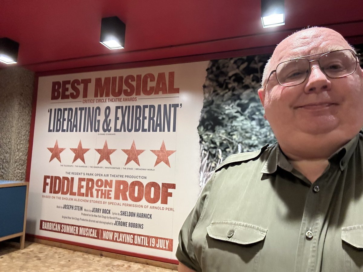 Unexpected but very welcome trip to the Barbican tonight to see their Summer Production “Fiddler on the Roof”. 
#theatre #musical #fiddlerontheroof #barbican