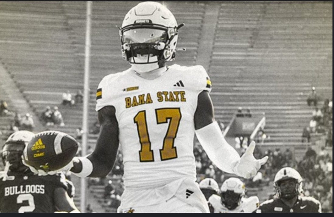 talaun jones (@talaunjones) on Twitter photo After a great day of competing at the Mega Camp. I am grateful to receive my first HBCU 🅾️ffer from Alabama State University🐝. <a href="/CoachDABrown/">Coach Derrick A Brown</a> nice to meet you coach, see you soon! 🤝🏿
#BlackSwarm🐝
<a href="/MonroeFTBL/">Monroe Football</a>
<a href="/RecruitGeorgia/">Recruit Georgia</a>
<a href="/BrendanKimble1/">Coach Kimble</a>
<a href="/_Coach_Herring/">Lacey Herring</a>
@GAVarsityRivals After a great day of competing at the Mega Camp. I am grateful to receive my first HBCU 🅾️ffer from Alabama State University🐝. <a href="/CoachDABrown/">Coach Derrick A Brown</a> nice to meet you coach, see you soon! 🤝🏿
#BlackSwarm🐝
<a href="/MonroeFTBL/">Monroe Football</a>
<a href="/RecruitGeorgia/">Recruit Georgia</a>
<a href="/BrendanKimble1/">Coach Kimble</a>
<a href="/_Coach_Herring/">Lacey Herring</a>
@GAVarsityRivals