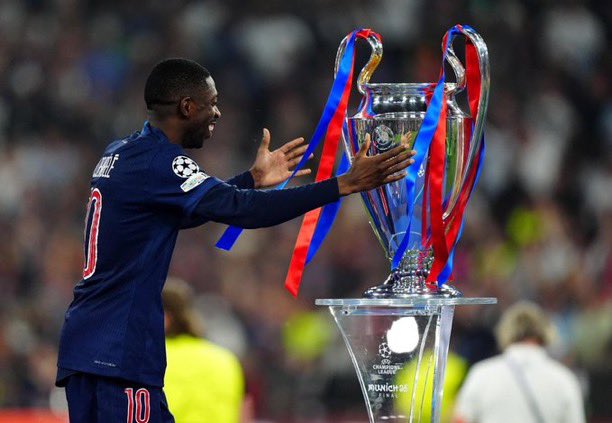 DnzzParis's tweet image. Ousmane Dembélé cette saison 🌕 :
- meilleur joueur de ligue 1 🏆
- meilleur buteur de ligue 1 ( 21⚽️ )
- joueur le plus décisif de ligue 1 ( 27 G/A )
- buteur lors du trophée des champions
- buteur pendant le classico
- buteur en Ligue des nations
- dans l’équipe de la saison…