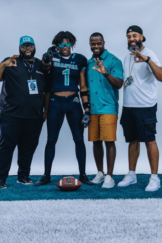 Shout out to <a href="/CoastalFootball/">Coastal Football</a> for hosting us this weekend. You have a grade A program #ChantsUp <a href="/CoachCox_DB/">C.J. Cox</a>