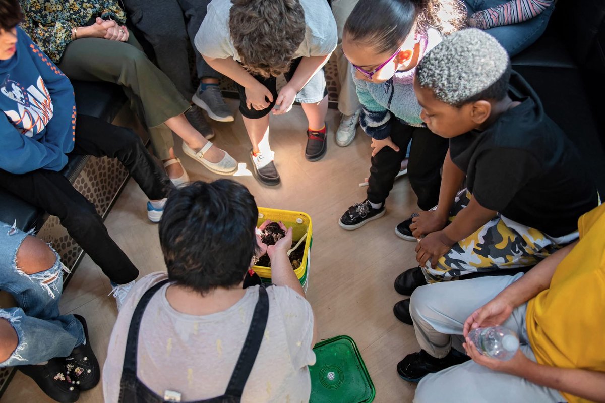 FRPSsupt's tweet image. @frps_Letourneau students stepped into science today aboard the @BioBus! From studying daphnia under microscopes to exploring compost critters, young scientists made big discoveries—right outside their school. Thanks to Alice, Bella &amp;amp; the BioBus team for bringing science to life.