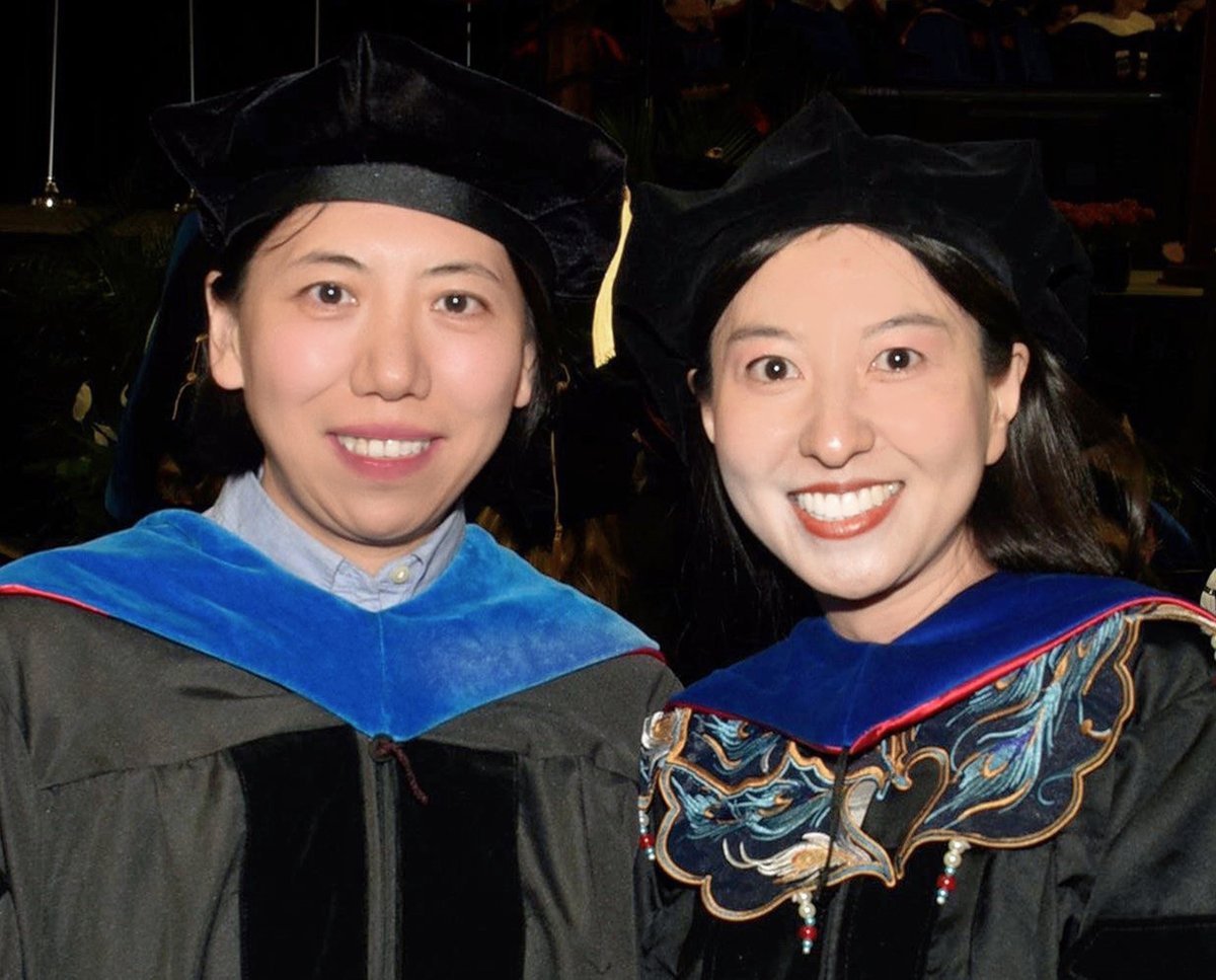 Jinghui Gao has become the very first student to graduate from our regenerative bioscience Ph.D. program, earning her doctorate under the mentorship of Assistant Professor Yao Yao. 🔗bit.ly/4mIKUgW