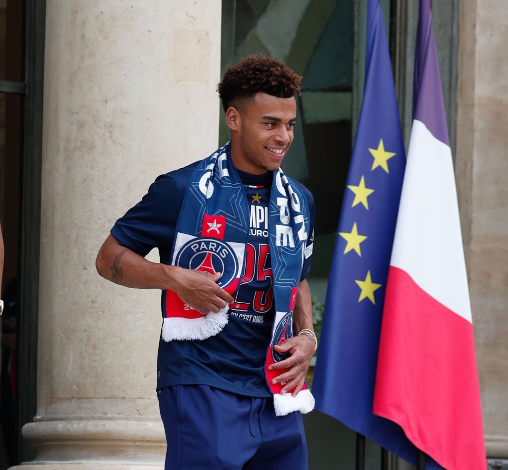 DOUÉ FR 🇫🇷 tweet media