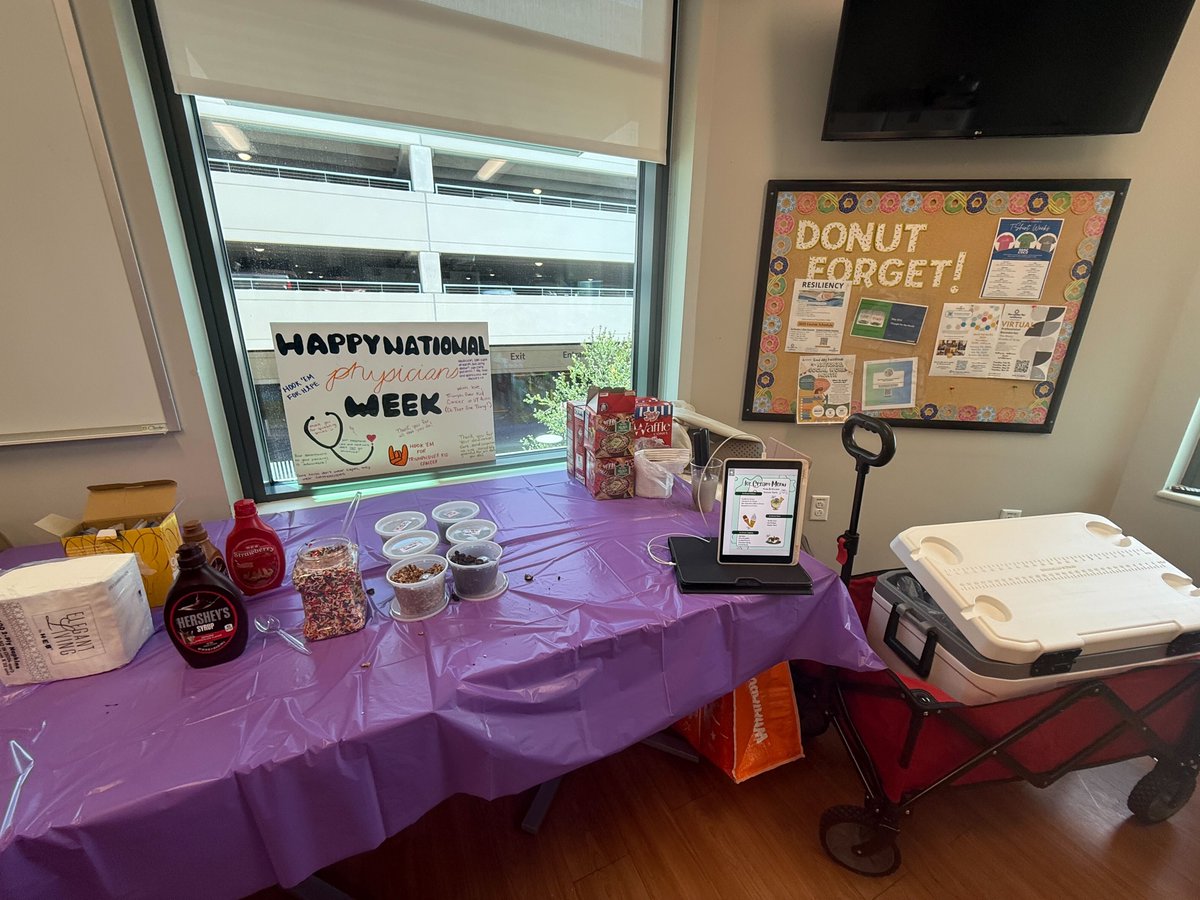 We all scream for ice cream! 🍦 We loved getting to celebrate Dell Children's hospital staff with an ice cream sundae bar last week! 💜