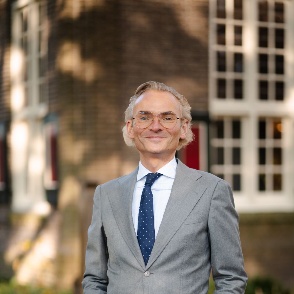 📅Uitnodiging: Op 5 juni 2025 zal de heer @wouterkolff , de Commissaris van de Koning in de provincie Zuid-Holland, de heer Nanning Mol beëdigen als burgemeester van #Dordrecht. We nodigen je graag uit voor de welkomstreceptie in het Stadhuis om 20:30 uur.