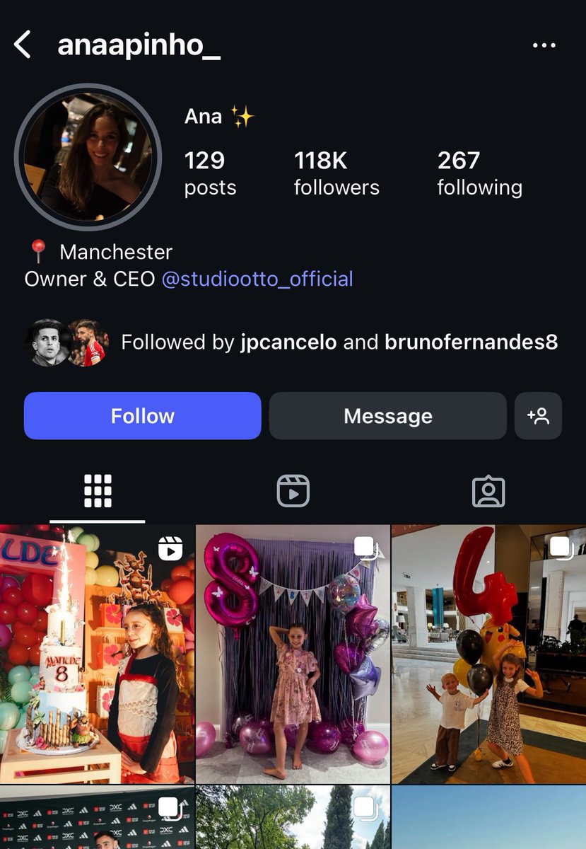 قلوب زرقاء في حسابها منشنوها