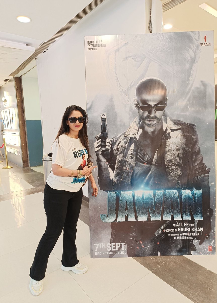 SRKShreya31's tweet photo. 🥳Congratulations to The Entire Team of @TeamSRKsArmy For the Successful completion of 2 Years.
Wishing you a Very Happy Journey Ahead ...
#2YearsofSRKsArmy
@iamsrk ❤️❤️ https://t.co/xcOvjgxSoi