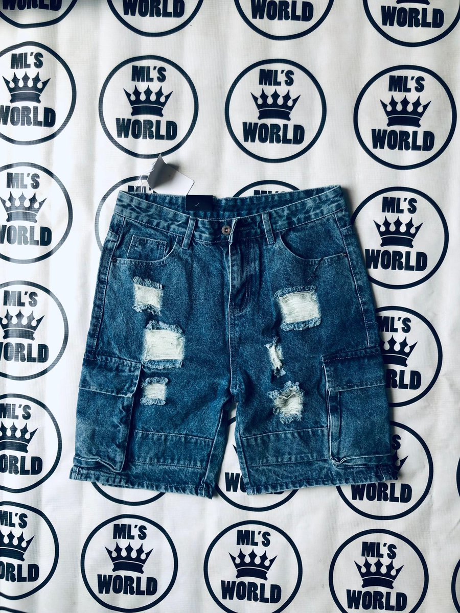 MLSWORLD1's tweet photo. JEAN SHORTS
D750
Available at ML's WORLD.
π 5047328
π Fire Service Junction, SEREKUNDA.
#Fashion #TheGambia #MLSWORLD https://t.co/Ia6Iykz02u