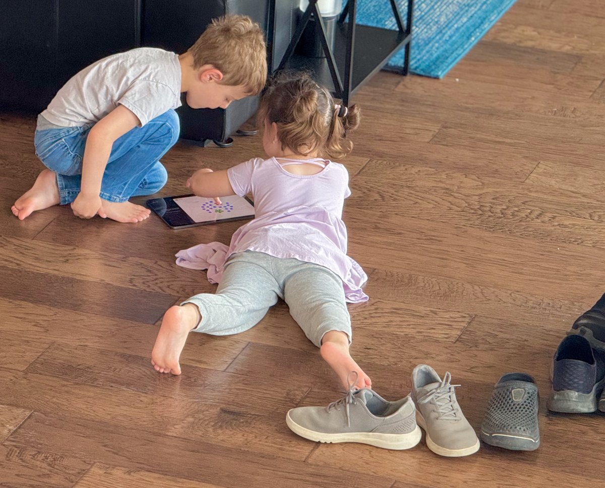 My 5yo and her friend getting into Synthesis