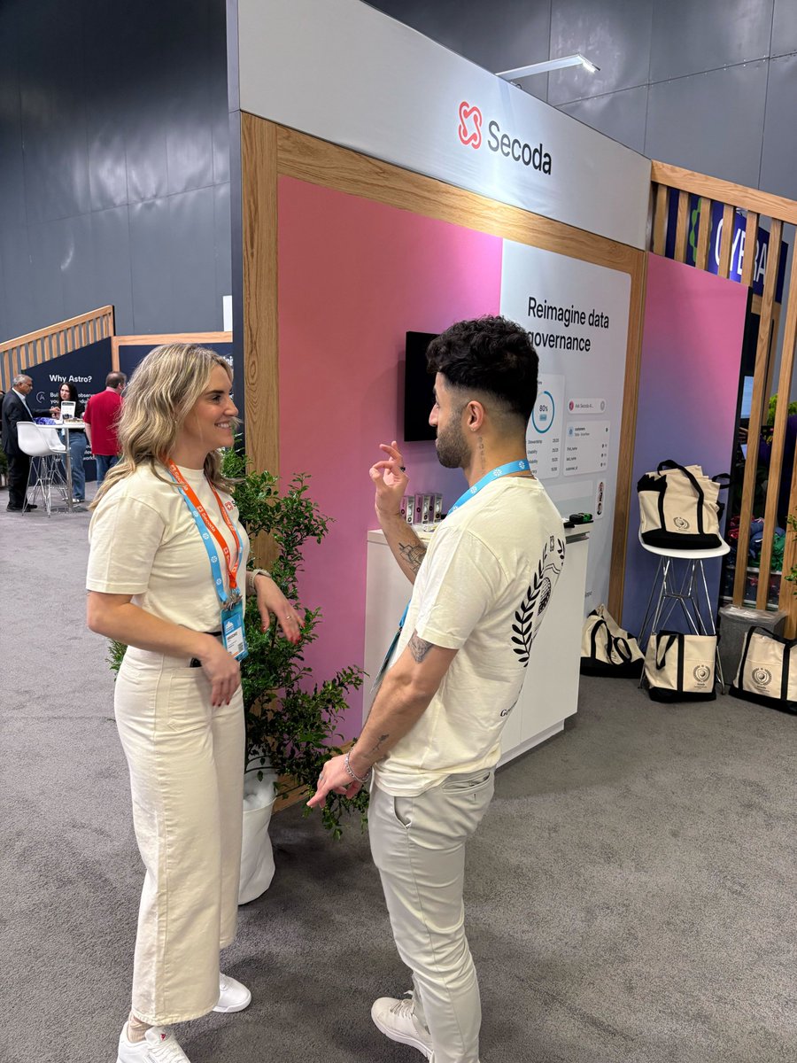 🏔️🎿 ❄️ We’re live at <a href="/Snowflake/">Snowflake</a> Summit ❄️ 🎿🏔️

📍 Booth #2113
📍 Activation Space #1906

Visit Secoda and see how teams are using our deep Snowflake integration to:
 • Automatically document metadata with AI
 • Monitor and improve data quality across Snowflake assets
 •
