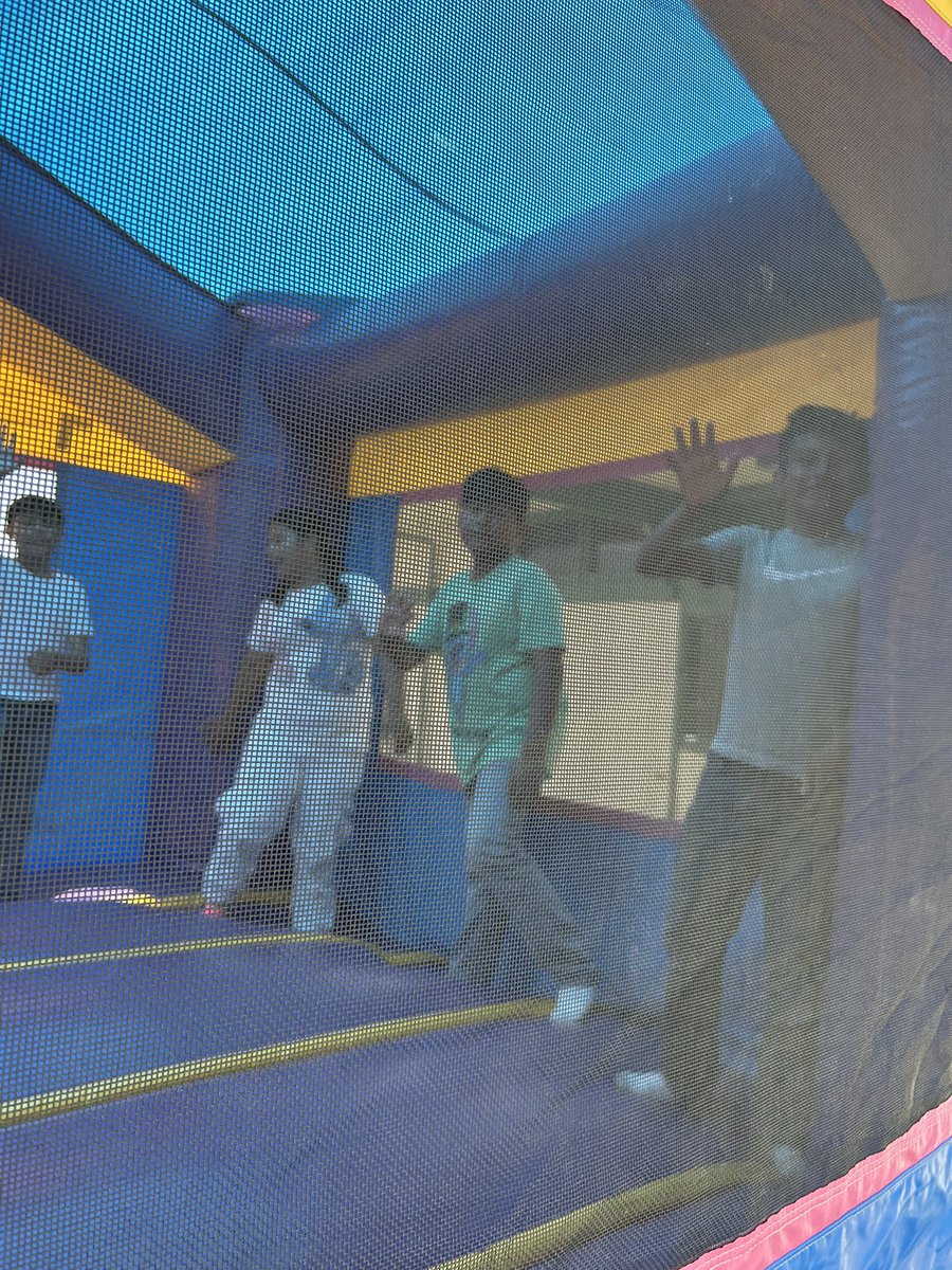 Aracely Zavala-Ramirez 💚 (@aracelyzavala19) on Twitter photo OAK Trampoline Day was a blast! Even staff got in on the fun 👏🏼What an awesome way to bounce into the last week of school and celebrate our positive school culture! 🎉#PositiveSchoolCulture #LastWeekOfSchool <a href="/OakBrownBears/">Oak Avenue Elementary School</a> <a href="/MsSandraRocha/">Sandra Rocha</a> <a href="/VillagomezMyra/">Myra Villagomez</a> OAK Trampoline Day was a blast! Even staff got in on the fun 👏🏼What an awesome way to bounce into the last week of school and celebrate our positive school culture! 🎉#PositiveSchoolCulture #LastWeekOfSchool <a href="/OakBrownBears/">Oak Avenue Elementary School</a> <a href="/MsSandraRocha/">Sandra Rocha</a> <a href="/VillagomezMyra/">Myra Villagomez</a>