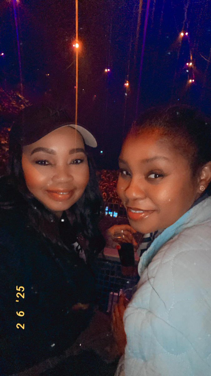 Out to see John Legend on a school night. My phondo is still intact. He is still on the throne!