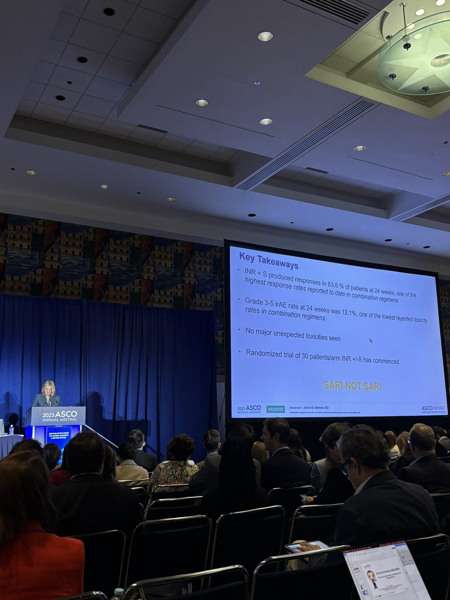Oncdevelopments's tweet image. Exciting data presented this morning by Janice Mehnert, MD (@JaniceM10) from NYU Langone Perlmutter Cancer Center.
Phase II results of sarilumab in combo with ipi/nivo/rela in advanced melanoma showed a 12.1% grade 3-5 irAE rate and a 63.6% response rate at 24 weeks. #Melanoma