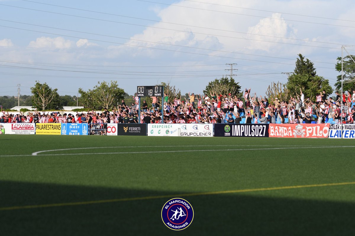Ambientazo en Binéfar entre ambos equipos y dos aficiones de 1️⃣0️⃣ animando sin parar a sus equipos durante todo el partido 🤩

Play-off Ascenso a 2ª RFEF 🏆 

<a href="/cdbinefar/">Club Deportivo Binéfar</a> ⚔️ <a href="/AtcoMonzon/">Atlético Monzón Alumbra</a> 

🏟️ Los Olmos  

🔗 instagram.com/p/DKaIt5Lozwj/…

#ElMarcadorAragones