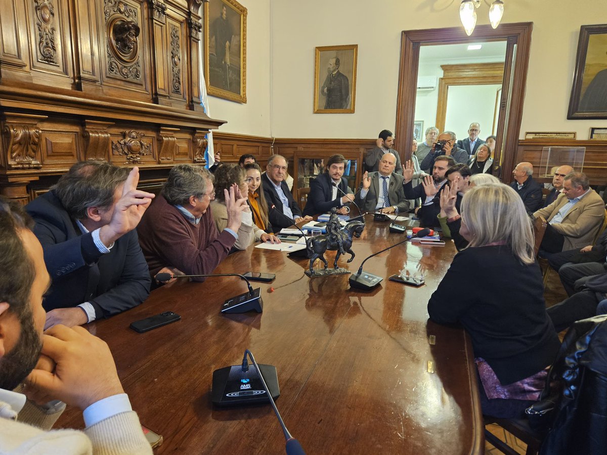 El Directorio del Partido Nacional  aprobó esta mañana la convocatoria a la Convención Nacional para el sábado 28 de junio a las 10 hs, en el Parque Social de CAMBADU.