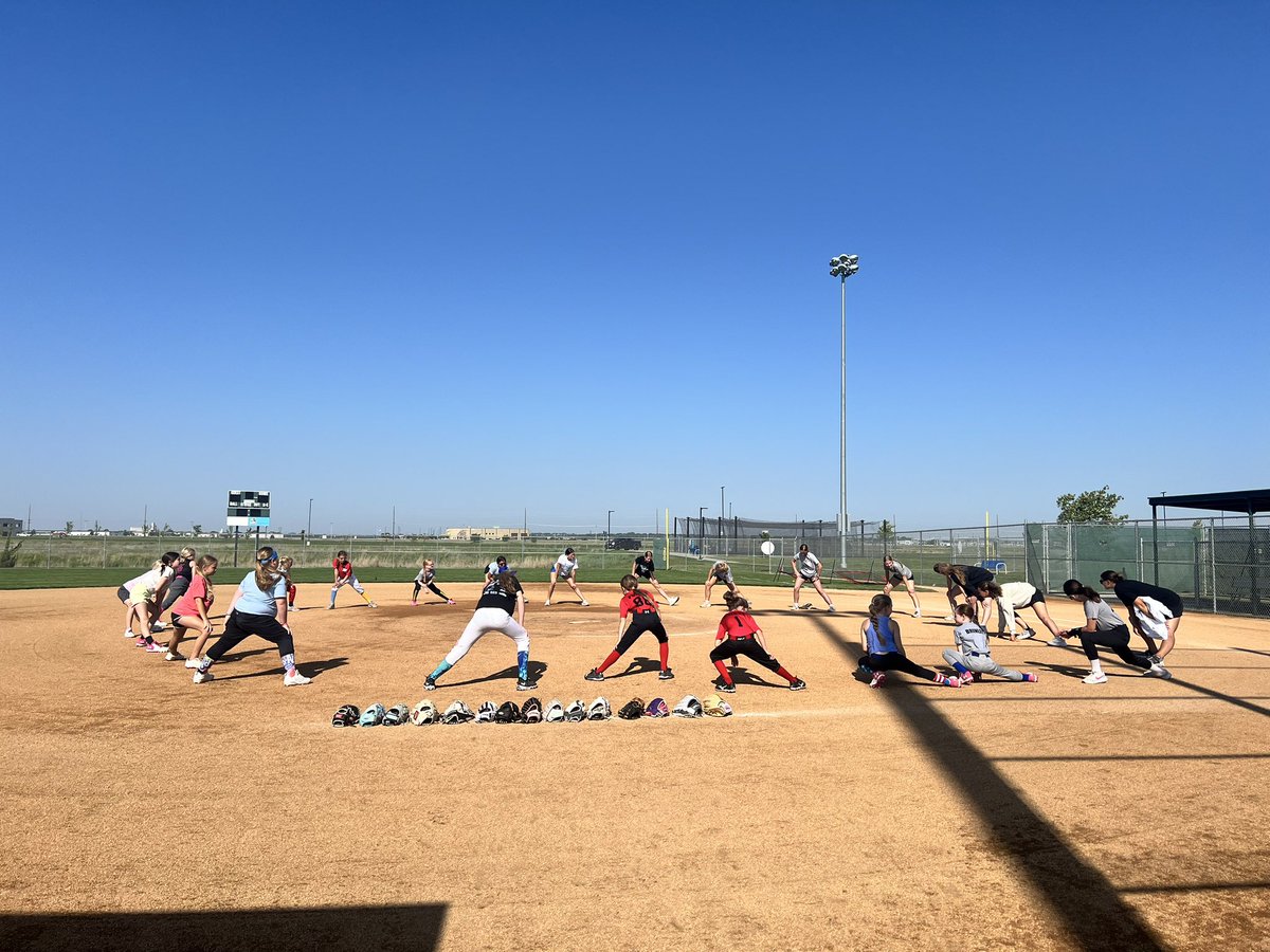 The KHS/KCHS Youth Camp 2025 was a  success. Softball girls, you showed up, you led, and you inspired. Your dedication to teaching and mentoring the next generation speaks volumes about the kind of athletes and role models you are. Go Bearcats!