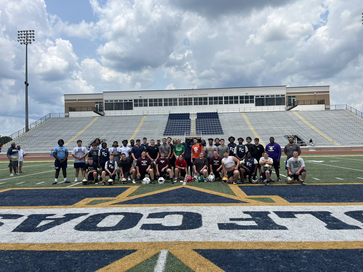 JohnPFoley77's tweet image. Great day at camp today at MGCCC‼️‼️‼️I am blessed to have a talk with @CoachWrightPerk @CoachRich72 ‼️‼️ thank both of you so much.