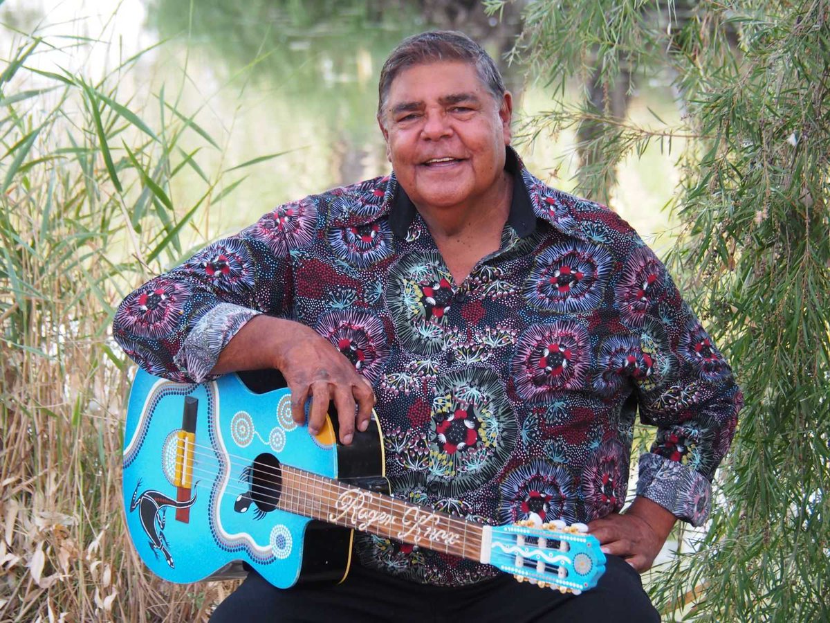 Step into the Current: Roger Knox's "Buluunarbi &amp; The Old North Star."
viviplay.net/step-into-the-…