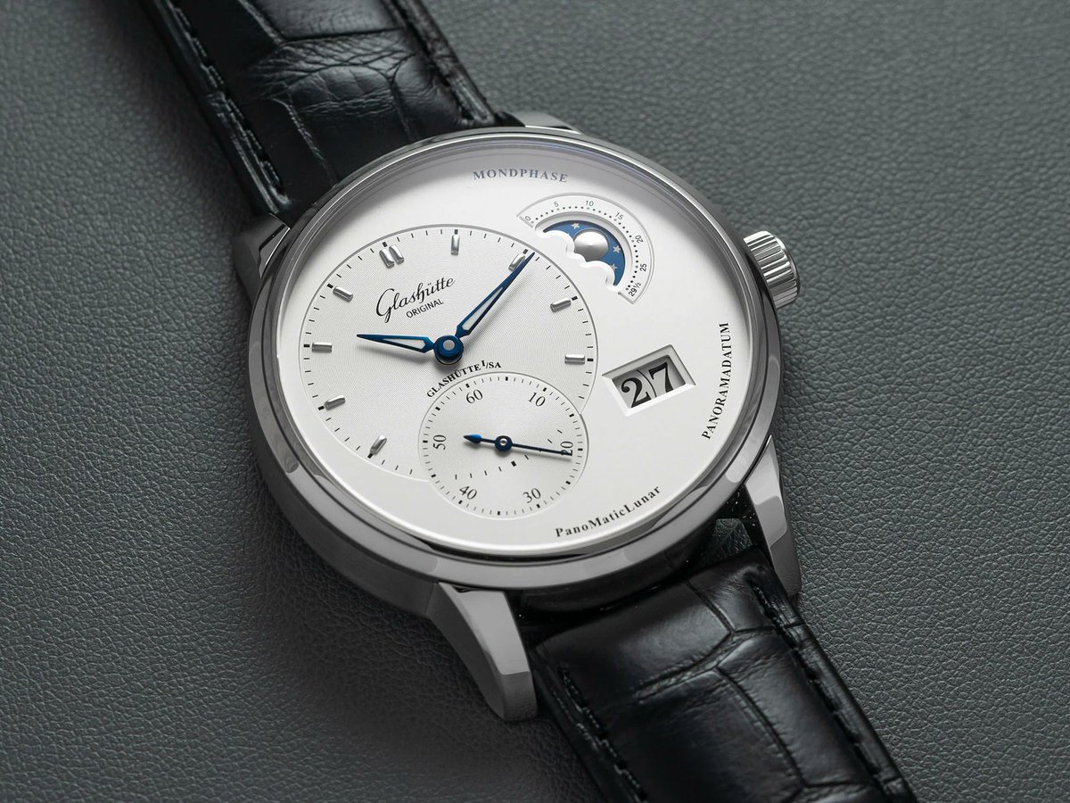 baldassarreted's tweet photo. Today, we're breaking down the top 60 luxury watch brands that should be on your radar in 2025. Read the guide now at the link below!
https://t.co/t2Y8cBpQyK
#Watches #Watchguide #luxurywatches #WatchCommunity #WatchEnthusiast https://t.co/xlkmzNOYb5