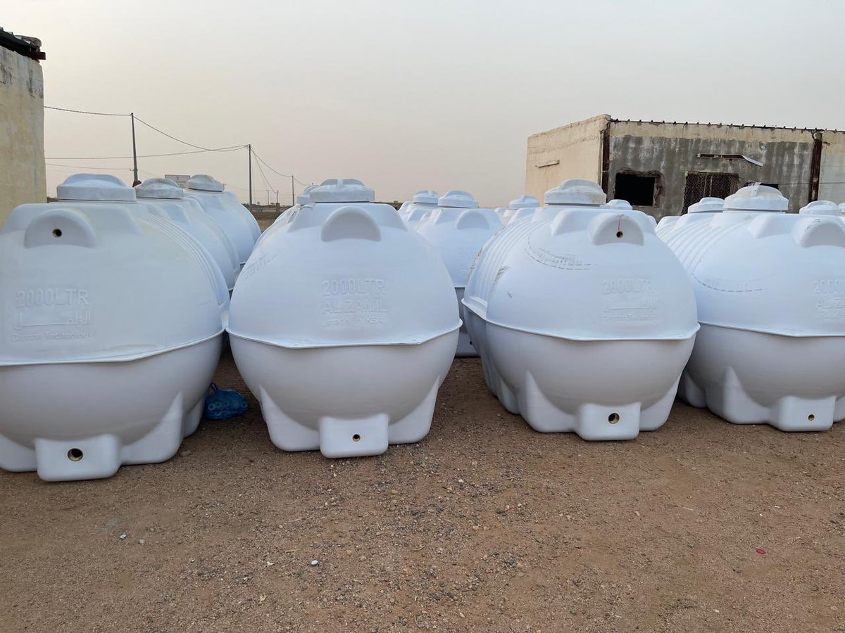 salmiah_10's tweet photo. الانتهاءمن توزيع خزانات المياه لمستفيدي جمعية الخدمات الانسانية بالسالمية بعد استيفاء دراسة جميع الطلبات ،هذا المشروع الذي تدعمه منصة إحسان واستفاد منه شريحة كبيرة من المستفيدين جعل الله ذلك في ميزان حسنات كل من ساهم في هذا المشروع https://t.co/fxnpNfbcnc
