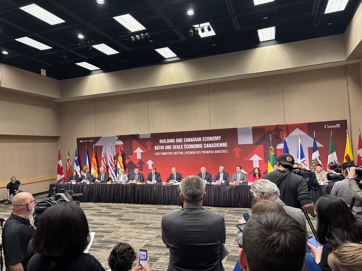 Robert Benzie (@robertbenzie) on Twitter photo Prime Minister ā¦<a href="/MarkJCarney/">Mark Carney</a>ā© concludes the first ministers meeting without his promised list of specific ānation-buildingā projects.
#cdnpoli Prime Minister ā¦<a href="/MarkJCarney/">Mark Carney</a>ā© concludes the first ministers meeting without his promised list of specific ānation-buildingā projects.
#cdnpoli