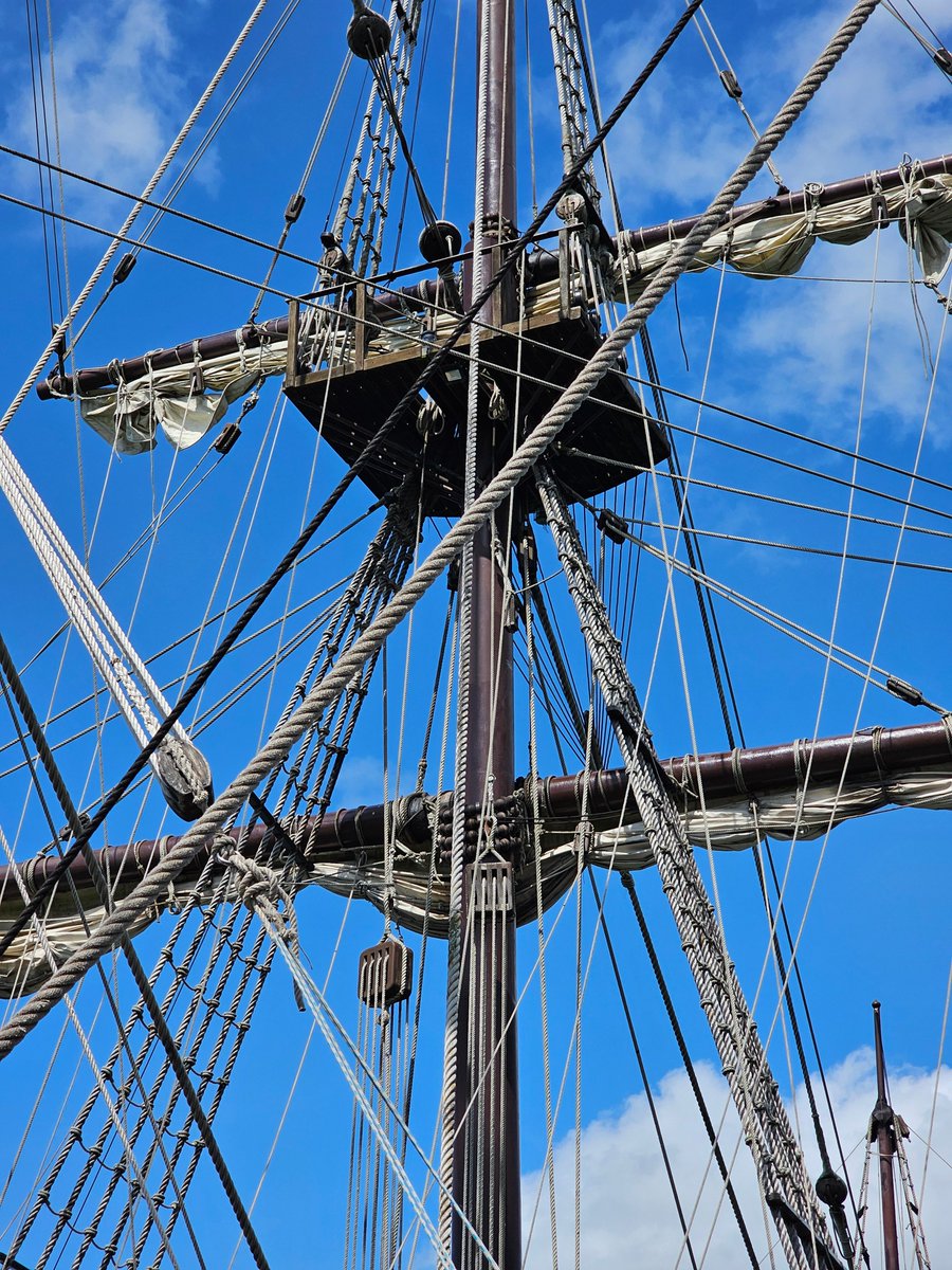 It's not everyday that north-west Wales gets invaded by the Spanish Armada! The historical ship Galeón Andalucía is visiting Caernarfon for the next few days.