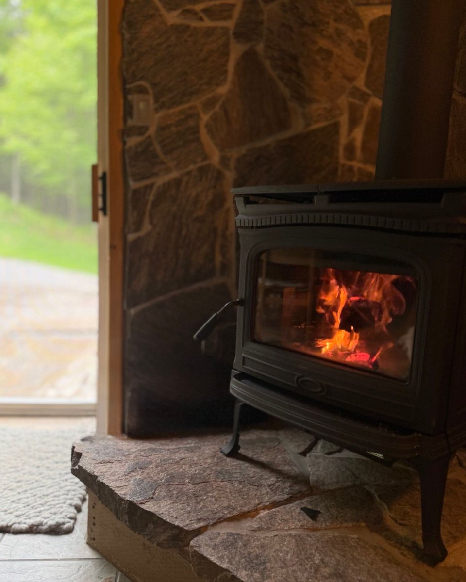 Check out what we got up to this weekend! 👀
.
.
.

#WeekendVibe #WeekendFun #Muskoka #MuskokaLiving #Marketing #WellKnown #DreamTeam #SmallTownVibes #MuskokaMarketing #TorontoMarketing