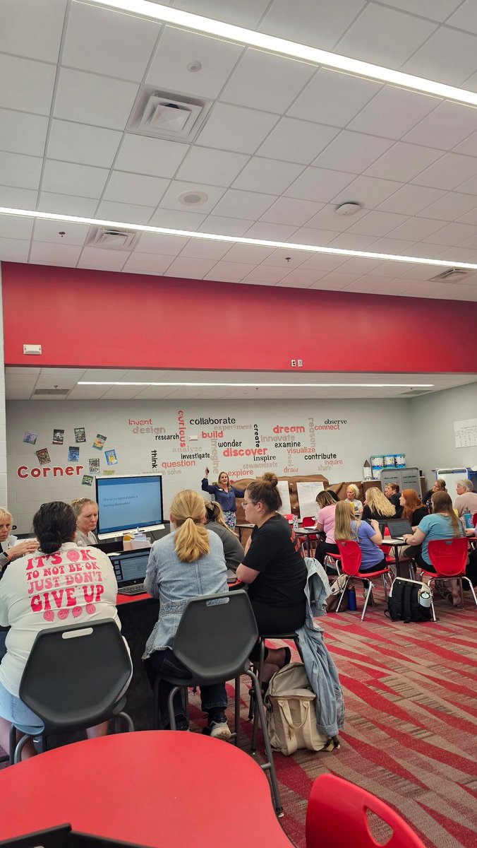 Mr. Liam Dawson (@mrdawsonl) on Twitter photo #NorthsideStJ staff wrapping up a great Writing in <a href="/WitWisdomELA/">Wit & Wisdom English</a> session. <a href="/GreatMindsEd/">Great Minds</a> #NorthsideStJ staff wrapping up a great Writing in <a href="/WitWisdomELA/">Wit & Wisdom English</a> session. <a href="/GreatMindsEd/">Great Minds</a>