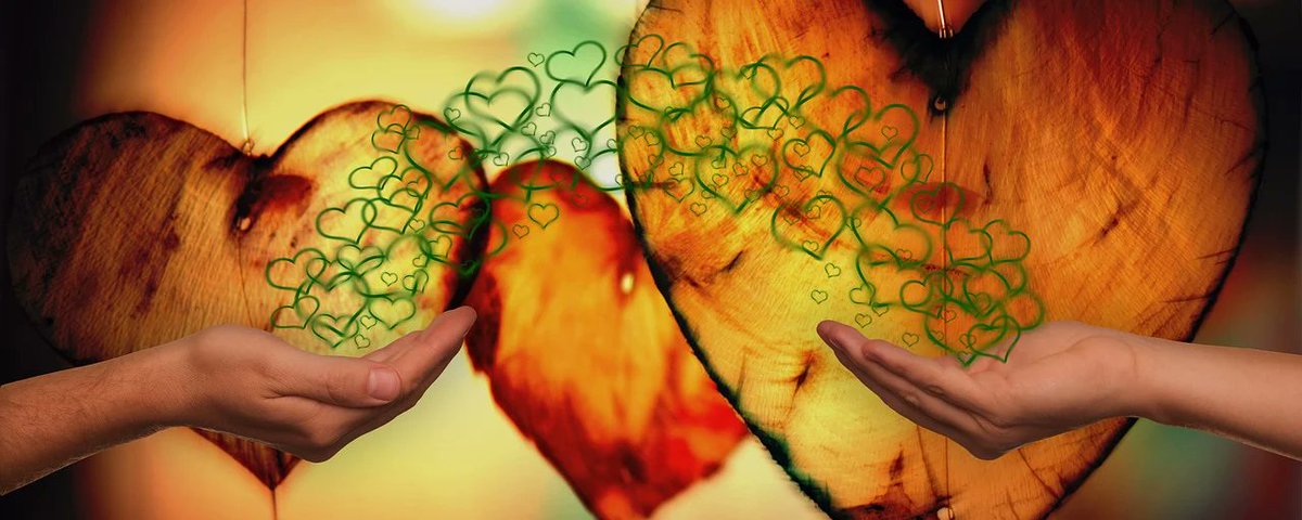 Da sin peso, sin medida,
que el amor no es un contrato,
no esperes justo el retrato
de tu entrega compartida.
Hay quien pasa por la vida
sin saber lo que ofreciste,
y aunque nunca lo supiste,
fue semilla en otro suelo.
No todos llevan tu cielo,
ni el corazón que tú diste.