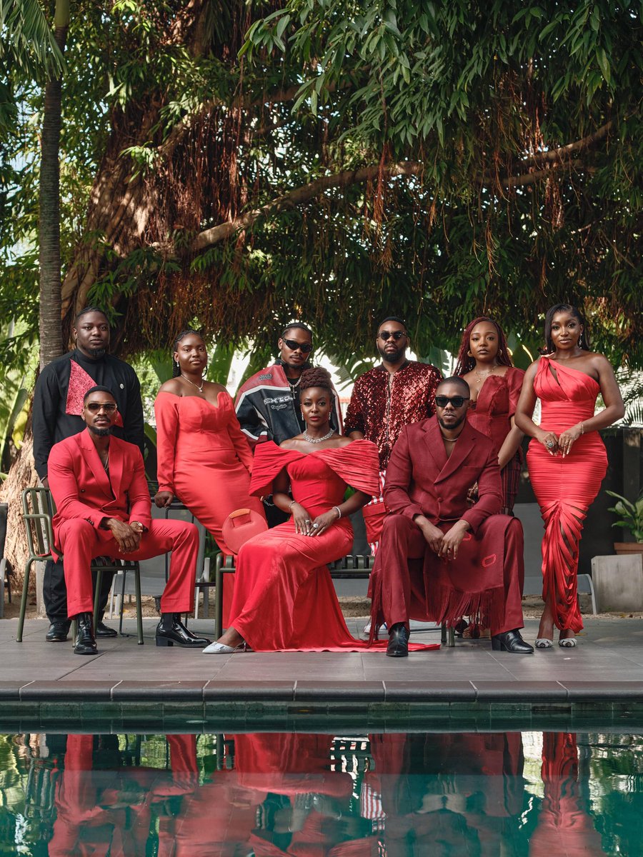 Long weekend is finna be lit! 

You can start watching from Thursday guys!

Red Circle!