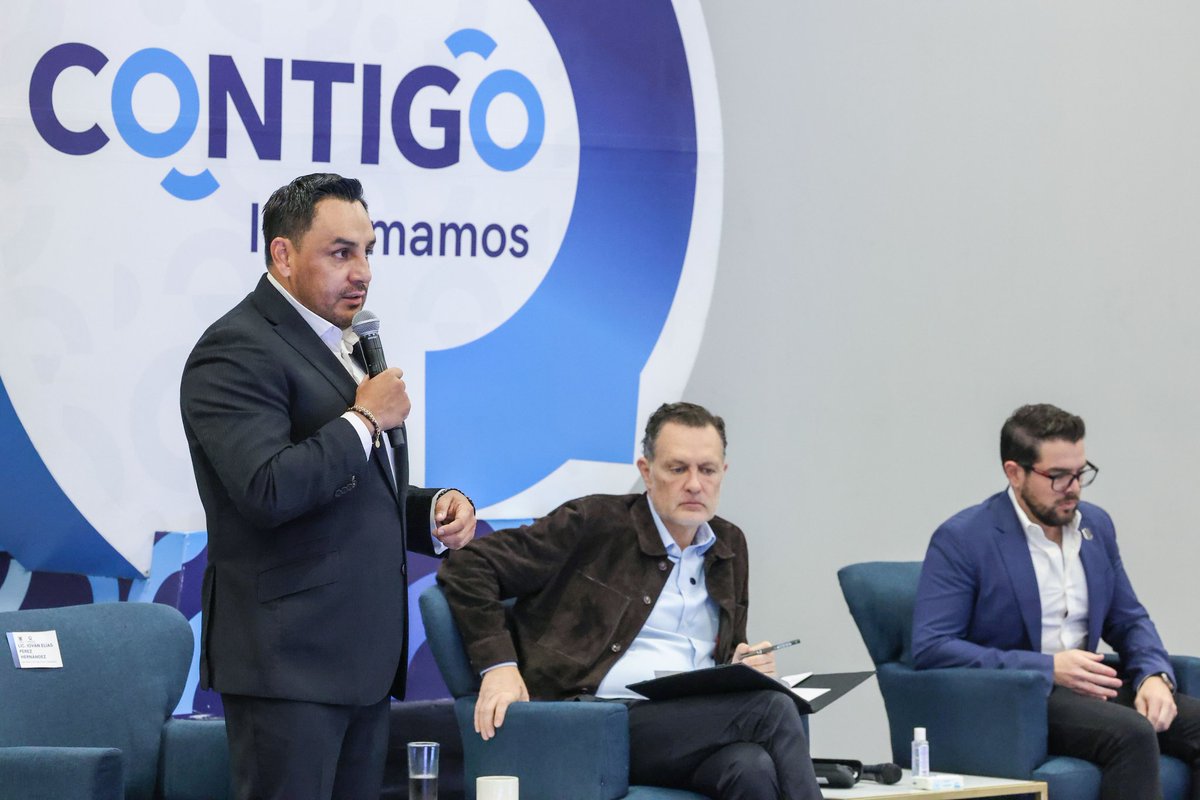 SEGOB_Queretaro's tweet photo. El secretario de Gobierno, @caralcaraz  acompañó al gobernador @makugo y al secretario de Seguridad Ciudadana, @IovanPH en un ejercicio de #ContigoInformamos.
Ahí, el titular del Ejecutivo presentó resultados en materia de Seguridad Pública, reportando que la incidencia delictiva en el estado de #Querétaro disminuyó 5.7 por ciento durante el periodo de enero a mayo de este 2025. Mientras los delitos patrimoniales con violencia registraron un decremento del 36.1 por ciento.
@SSCQro