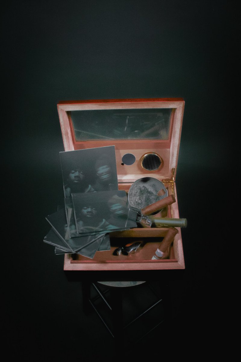 KONSIGLIERE! CD Édition 💿
Disponible à la commande le 06 juin 2025 🦅

Merci aux gens qui ont patienter !

D’autres surprises Vendredi !