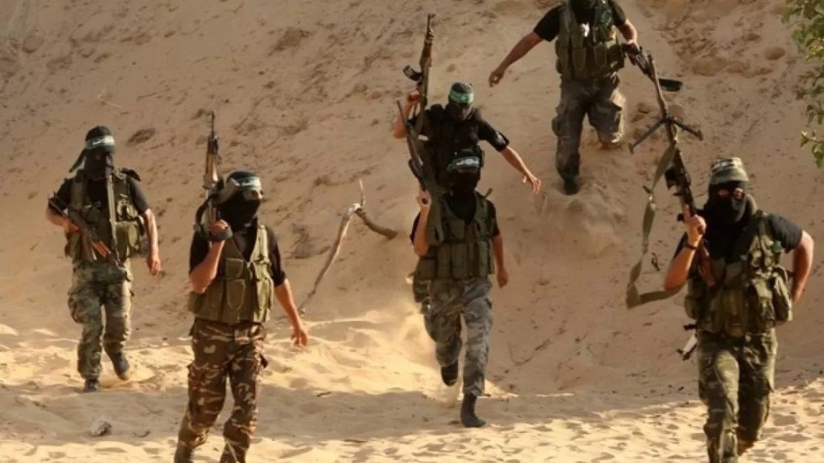 Ey mustazaf ümid onda kurtuluş
ALLAH U EKBER 
#Gazze #mescidiaksa #şam #Istanbul #diyarbekır #Yemen #lübnan #Pakistan #afkanistan #mısır #mekke #medine