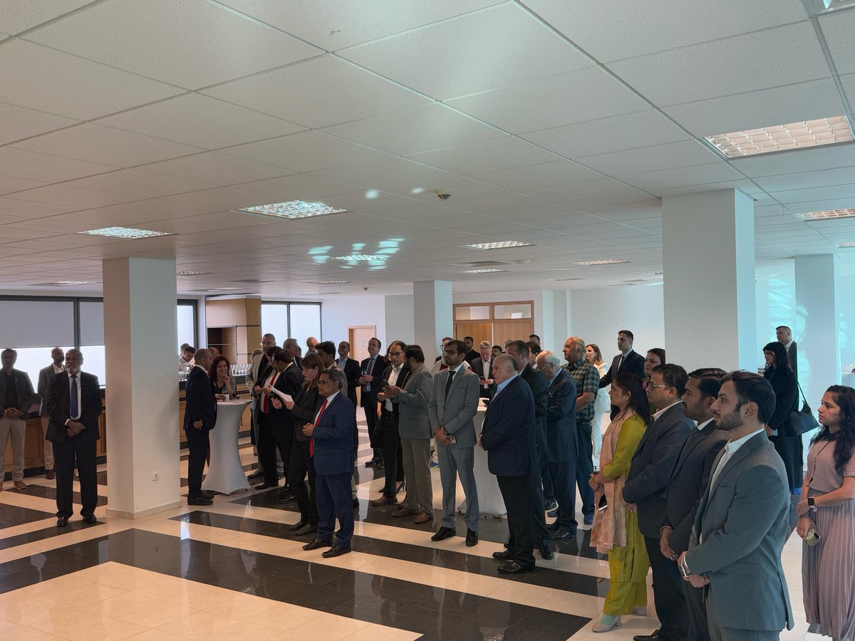 Arun Sahu (@ambarunsahu) on Twitter photo FIEO Business Delegation: Addressed by the Dy PM of Bulgaria <a href="/IndiaInBulgaria/">India in Bulgaria</a> <a href="/FieoHq/">FIEO</a> <a href="/IndianDiplomacy/">Indian Diplomacy</a> FIEO Business Delegation: Addressed by the Dy PM of Bulgaria <a href="/IndiaInBulgaria/">India in Bulgaria</a> <a href="/FieoHq/">FIEO</a> <a href="/IndianDiplomacy/">Indian Diplomacy</a>