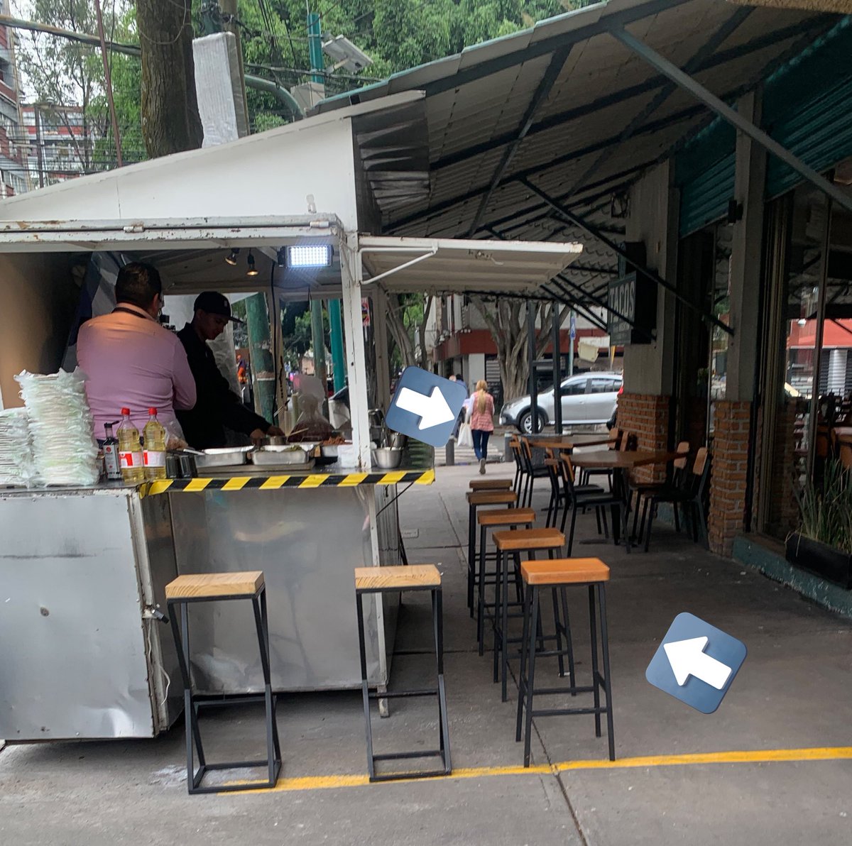 Altoalacorrupcioncdmx (@cdmxdenunciac) on Twitter photo De un lado un puesto ambulante y sus bancos. Y del otro las mesas y sillas de fonda argentina. Esto en parroquia 431, esquina Adolfo Prieto, col del valle en <a href="/BJAlcaldia/">Alcaldía de Benito Juárez</a> y el peatón donde queda? <a href="/LuisMendozaBJ/">Luis Mendoza Acevedo</a> <a href="/reporte_vial_/">Pro-Peatón Benito Juarez</a> <a href="/peaton_empodera/">Peatón Empoderado</a> <a href="/Peaton_no/">Peatono</a> De un lado un puesto ambulante y sus bancos. Y del otro las mesas y sillas de fonda argentina. Esto en parroquia 431, esquina Adolfo Prieto, col del valle en <a href="/BJAlcaldia/">Alcaldía de Benito Juárez</a> y el peatón donde queda? <a href="/LuisMendozaBJ/">Luis Mendoza Acevedo</a> <a href="/reporte_vial_/">Pro-Peatón Benito Juarez</a> <a href="/peaton_empodera/">Peatón Empoderado</a> <a href="/Peaton_no/">Peatono</a>