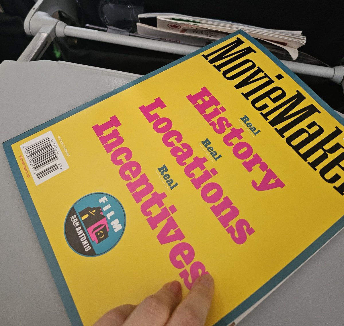 🧚♀️🧁 tweet media