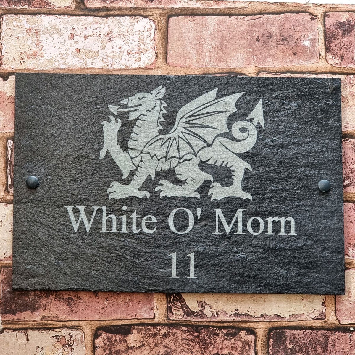 LeadDIYshop's tweet image. Add a personal touch to your space with our custom slate and acrylic signs. Made-to-order designs to complement any style! 🖋️✨

🌐Website shop and socials🌐
🔗🔗🔗
linktr.ee/LeadDIYshop

#CustomSigns #slatesigns