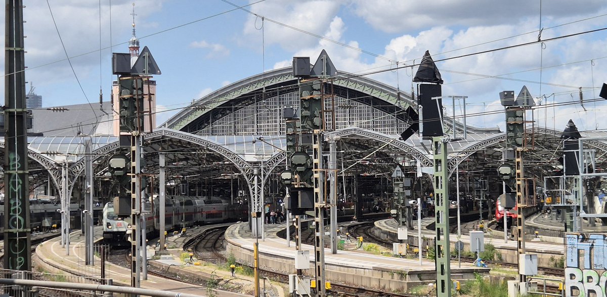 #Bahnzeit in Köln Hauptbahnhof