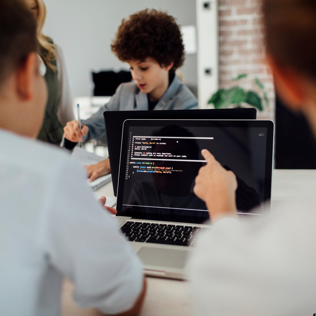 💻🍎  Share with a rising MCPS 6th, 7th, or 8th grader who’s curious about coding!

Montgomery Can Code has a FREE weeklong summer camp <a href="/montgomerycoll/">Montgomery College</a> where MCPS students learn to code through fun, hands-on projects.

Spots are limited! Learn more: mcpsmd.info/4kGUM9d.