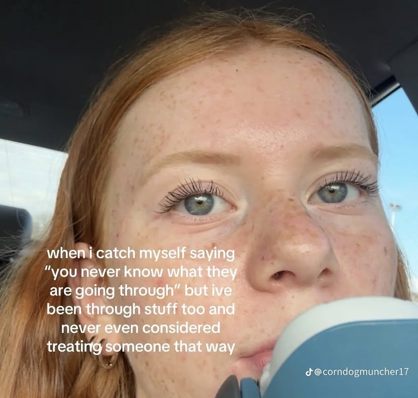 ⛱️ (@vickcantmiss) on Twitter photo 