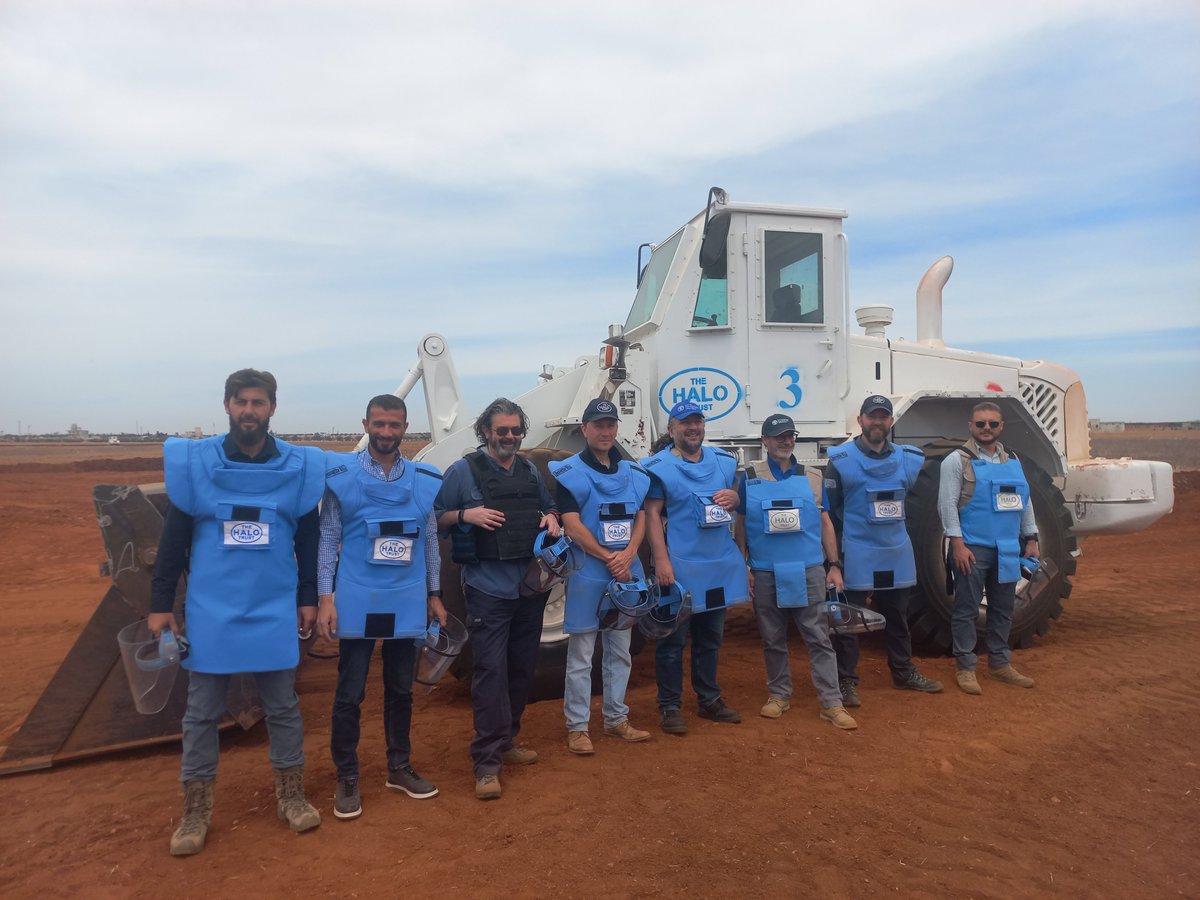 👏Working together for a safer Rural future in #Syria! <a href="/FAOSyria/">FAO in Syria</a> and #UNMAS are joining forces for coordinated land clearance &amp; agricultural recovery, supporting the safe return of communities. #MineAction