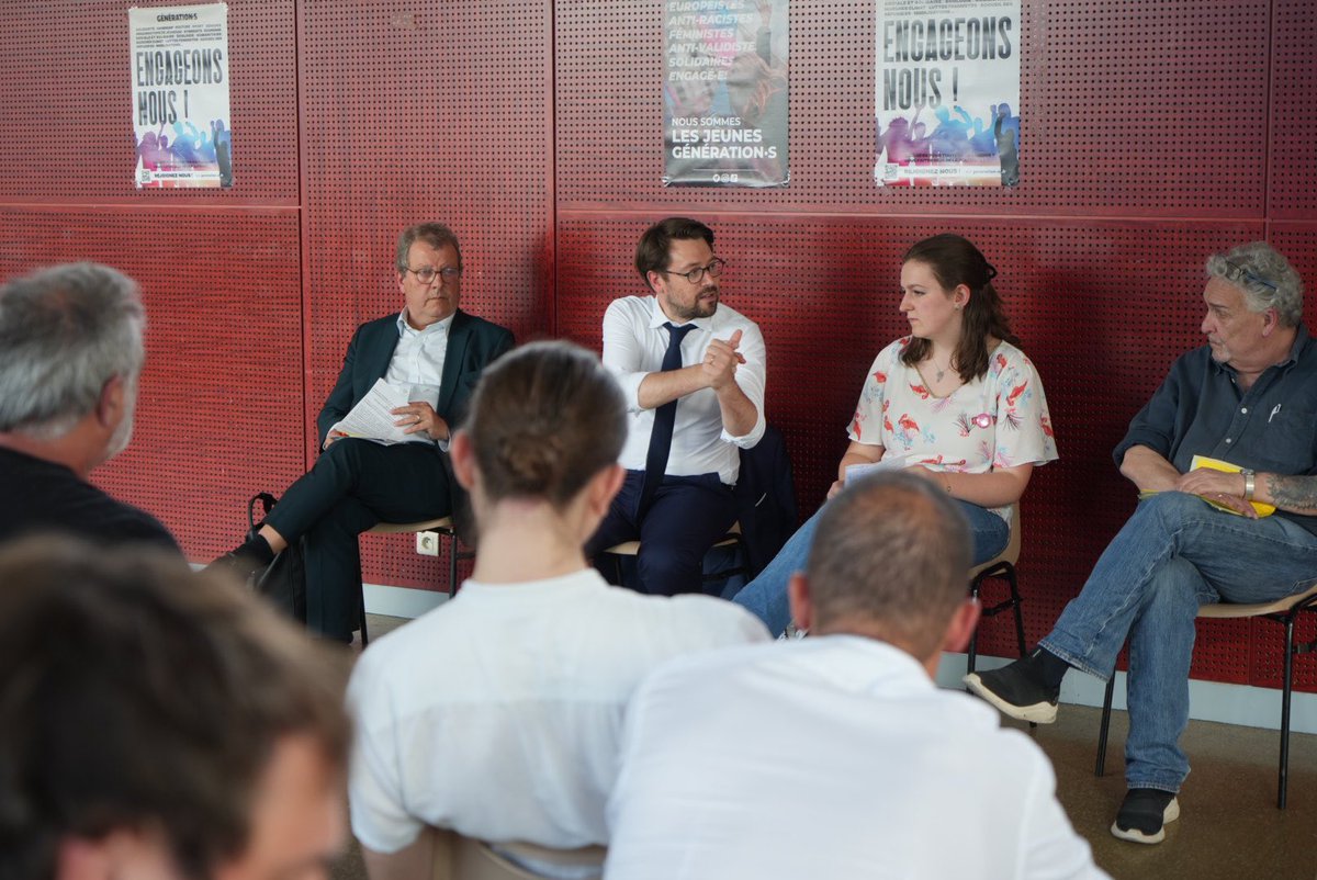 Ce soir avec mes camarades <a href="/GenerationsMvt/">Génération·s</a> d’Ivry et le sénateur <a href="/PSavoldelli94/">Pascal Savoldelli</a> pour parler de ma commission d’enquête contre les licenciements. 

L’occasion de tracer aussi pour la gauche et les écologistes le chemin de nouveaux combats communs !