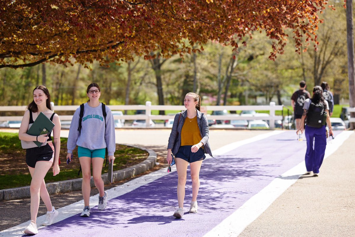 academic excellence🤝Curry students
Congrats to everyone who made the 2025 Dean's List!

👉 curry.edu/academics/acad…