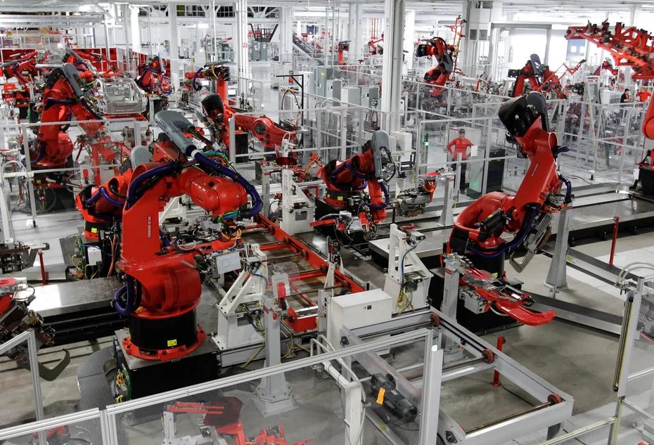 For anyone that have done a tour at any of Tesla's factory's. 
Have you become more or less bullish afterwards? 
If so, why?