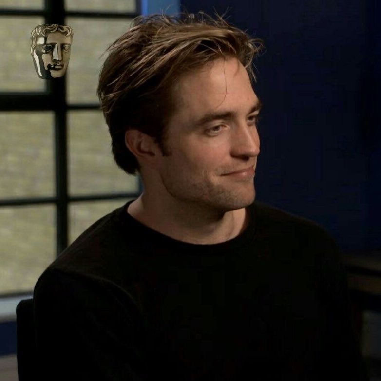 comfortrobt's tweet photo. just robert pattinson https://t.co/l3QmBh0ciZ